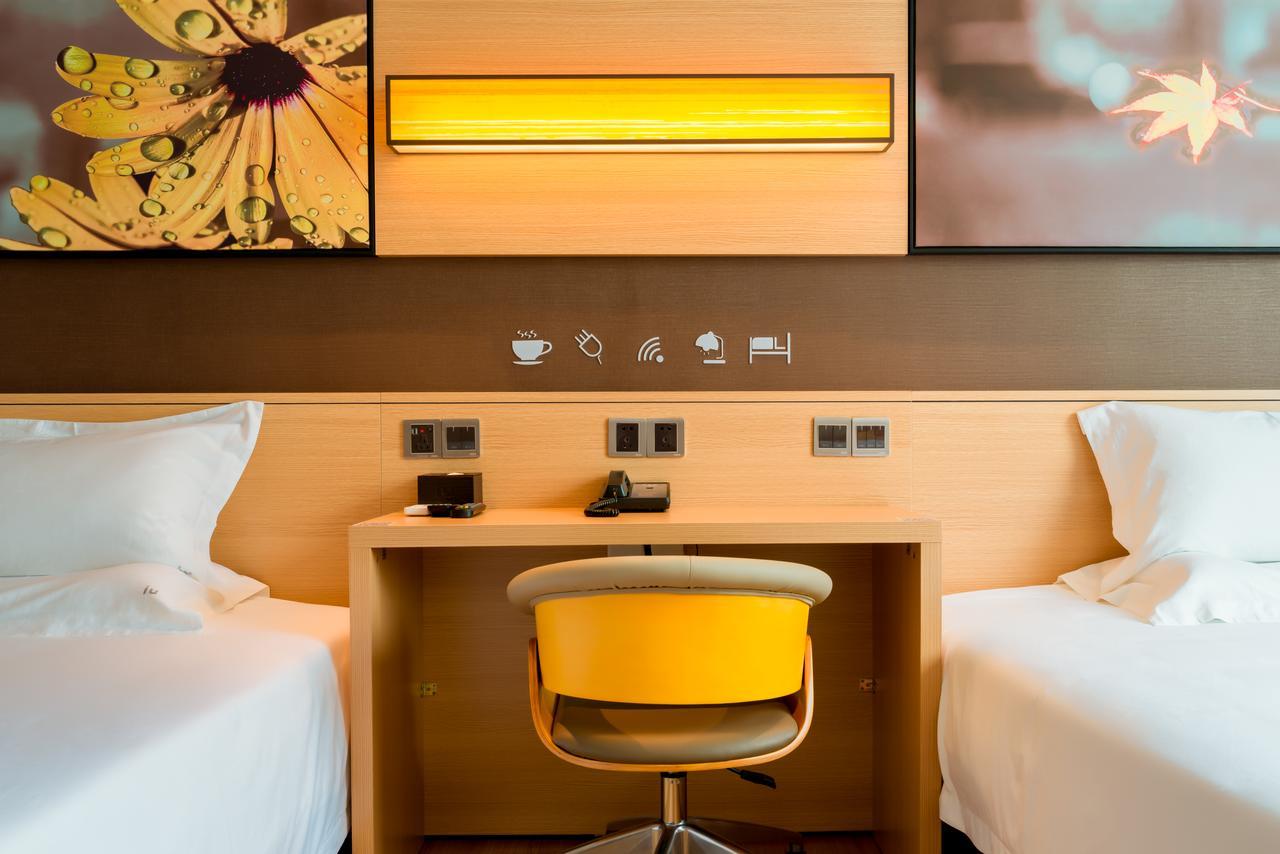 Iu Hotel Ruoyang Yiyang Wenhua Road Kültér fotó